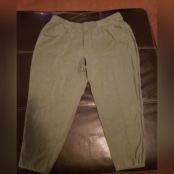 Old Navy Linen Straight Leg Pants - Picture 4 of 5
